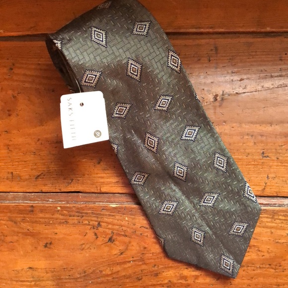 HICKEY FREEMAN 100% silk Made In Italy Muted Grey Blue Textured
Geometric NEW - Picture 11 of 16